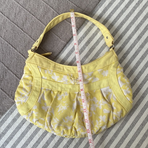 Old Navy Shoulder Bag 🌼 - Picture 8 of 8